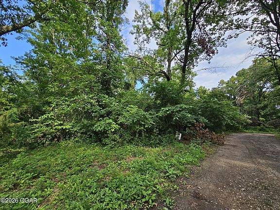 5th image of Jesse James Rd