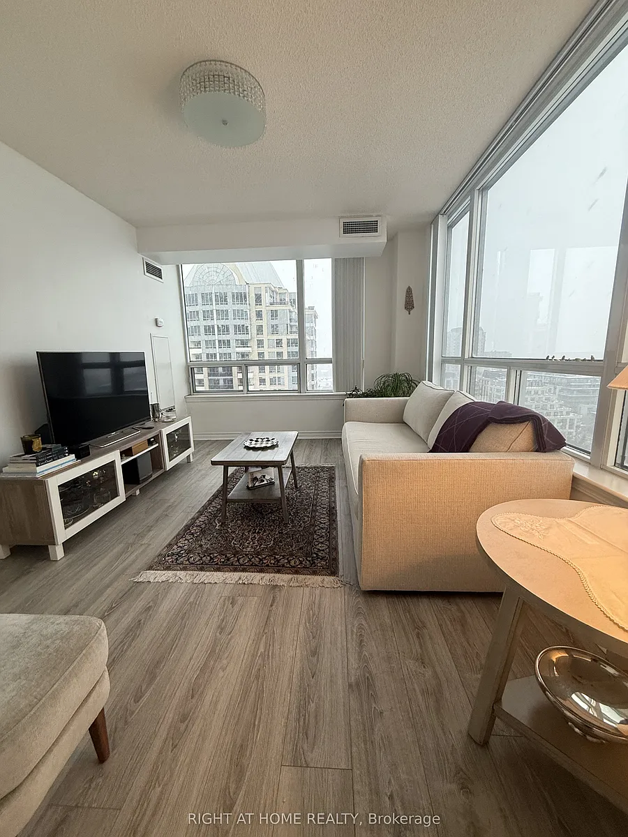 Building Photo - 3 Rean Dr #1505