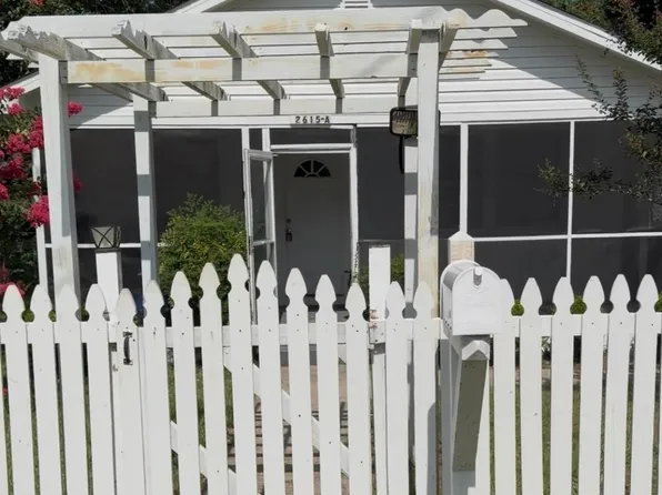 2615 N L St #A, Pensacola, FL 32501