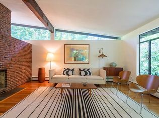 1 Dewey Rd, Lexington, MA 02420