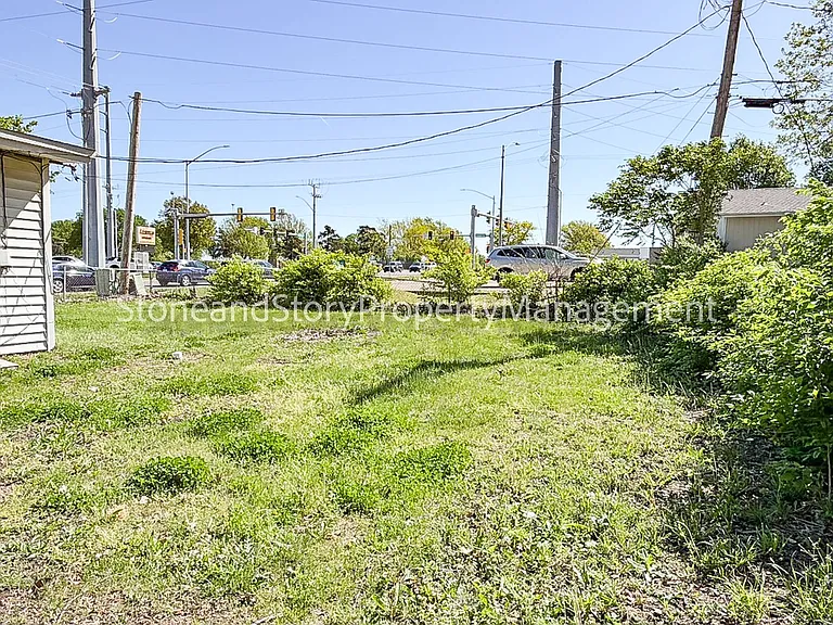 1700 SW Amhurst Rd — Photo 15