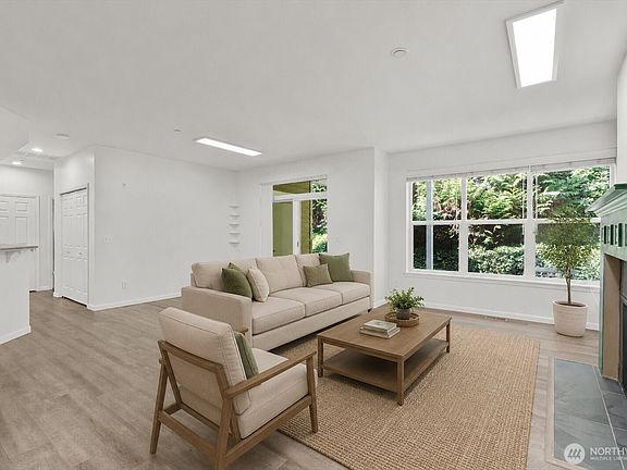 5th image of 400 228th Street SW #D-102