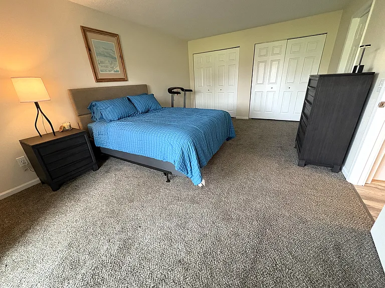 Perry Lake Village — Photo 15