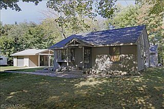 1st image of 3016 Lorraine Ave