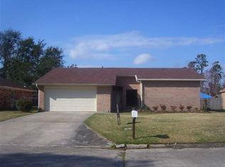 6175 Mayhaw Dr, Beaumont, TX 77708