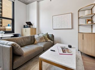 220 W Chicago Ave #430, Chicago, IL 60654