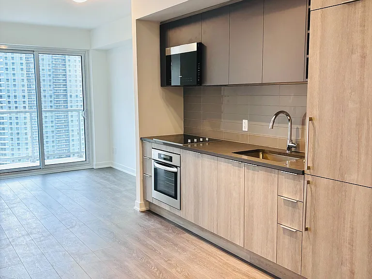 2033 Kennedy Rd #2307 — Photo 5