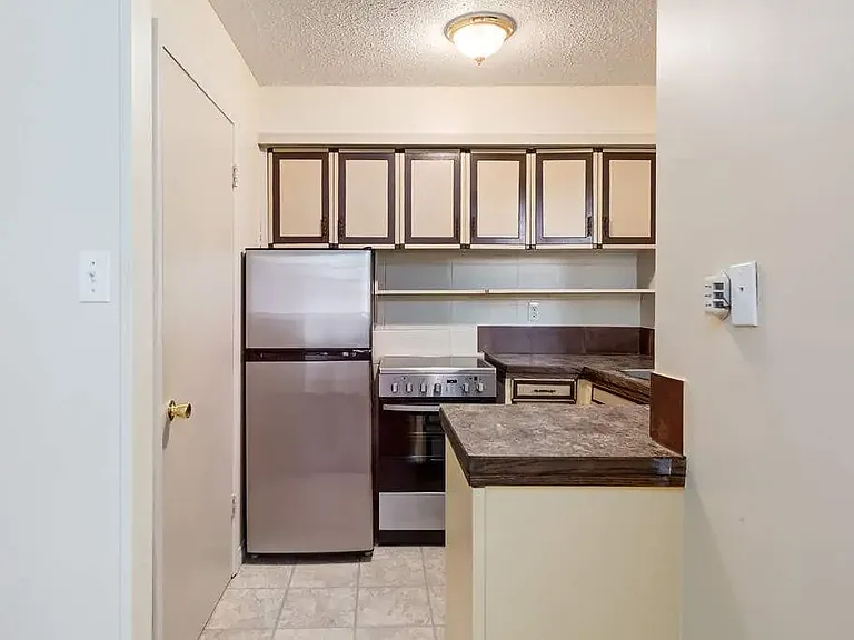 4514 48th Ave #12 — Photo 8
