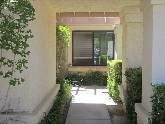 2nd image of 15620 Meadow Dr