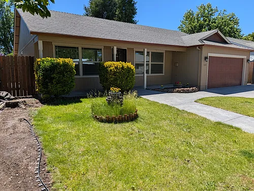 113 Little Butte Dr Photo 1