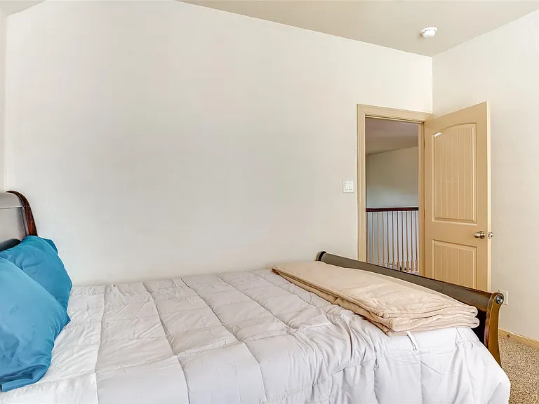 8470 Coral Cove Pass Ln — Photo 25