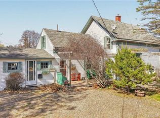 5 Pinewood Dr, Saint Stephen, NB E3L2W6