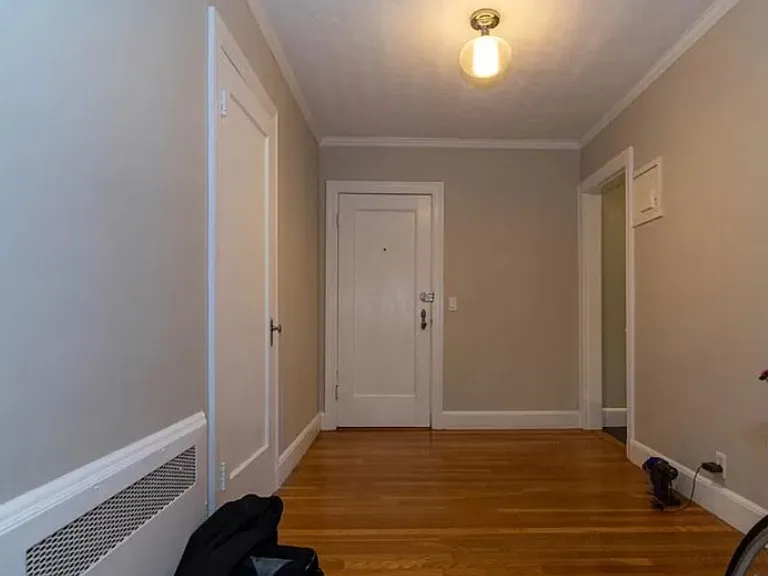 549 Centre St #8 — Photo 10