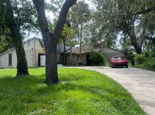 7984 Floral Dr, Weeki Wachee, FL 34607