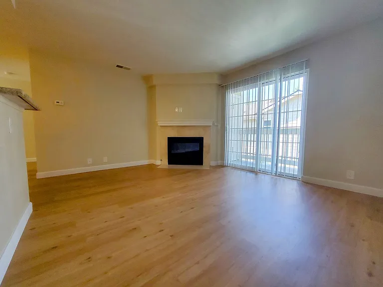 Citrus Court Apartments — Photo 6