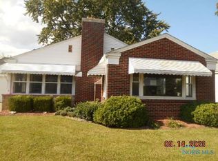 1412 Wildwood Rd, Toledo, OH 43614