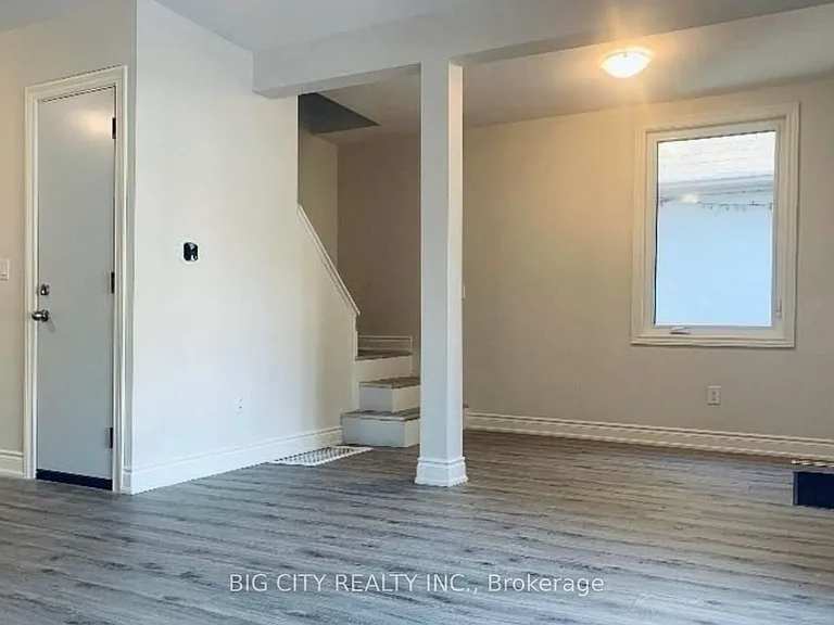75 Eileen Ave #MAIN — Photo 2