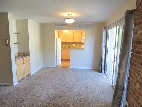 700 N Washington St — Photo 15