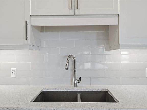 5th image of 2330 NE Fish Creek Blvd SW #2460