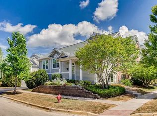 2490 Emily Ln, Elgin, IL 60124