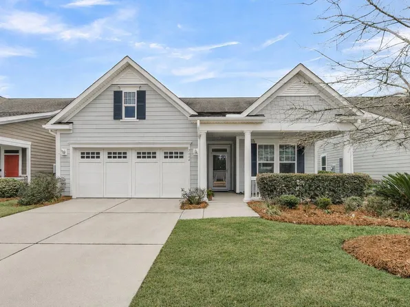 2004 Redback Dr, Summerville, SC 29483