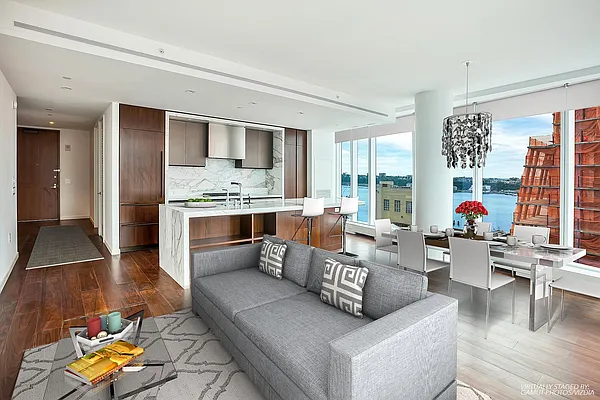 Rented by Douglas Elliman | media 22