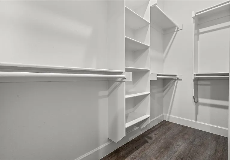 1050 Sunshine Ct — Photo 16