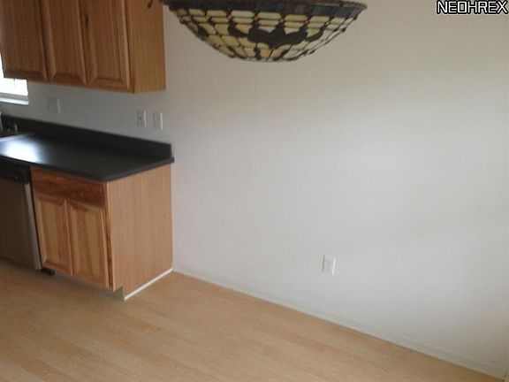 4th image of 8579 Mandell Dr