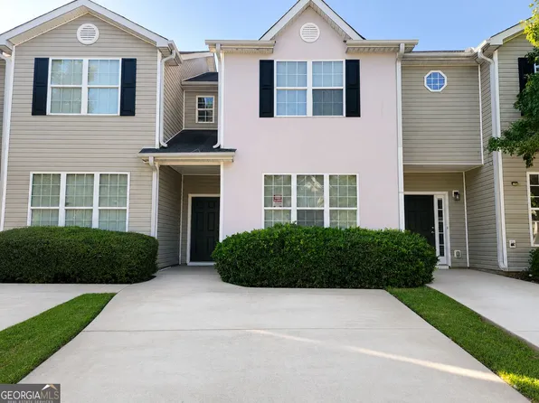 2264 Nicole Dr, Hampton, GA 30228