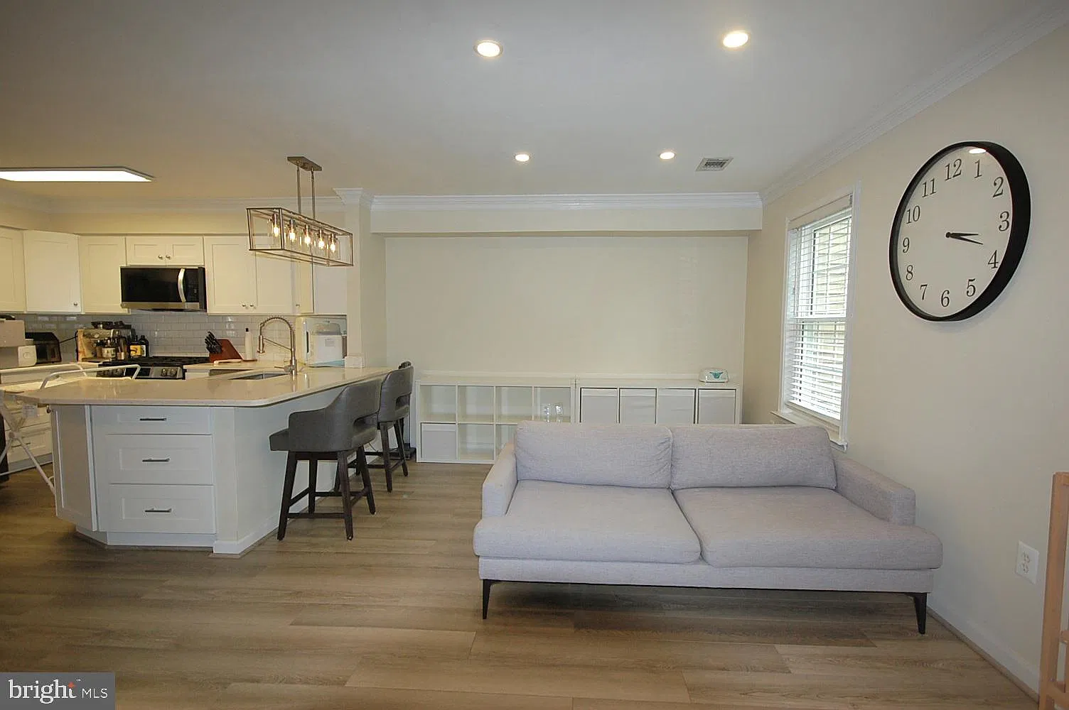2 bed, 1.0 bath, 960 sqft, $2,100 — Photo 4
