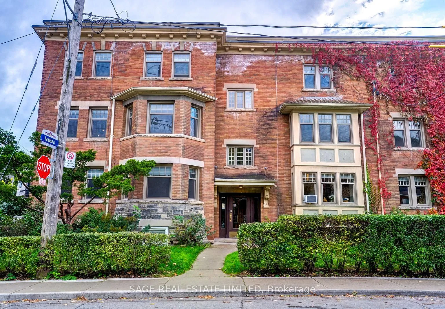 2 bed, $3,595 — Photo 1
