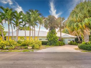 1516 SE Mango Pl, Stuart, FL 34996