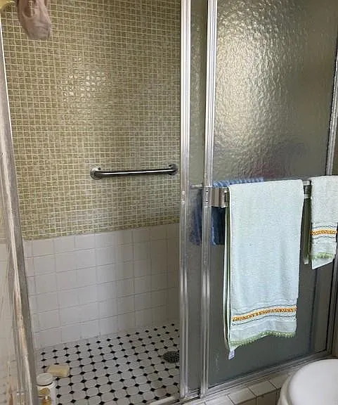 2801 Somerset Dr #209 — Photo 18