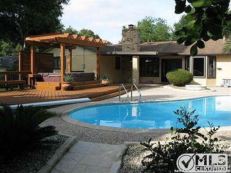 1st image of 108 Suncliff Dr