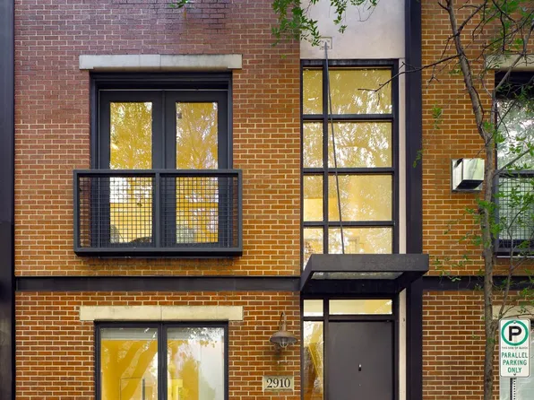 2910 Woodside St, Dallas, TX 75204