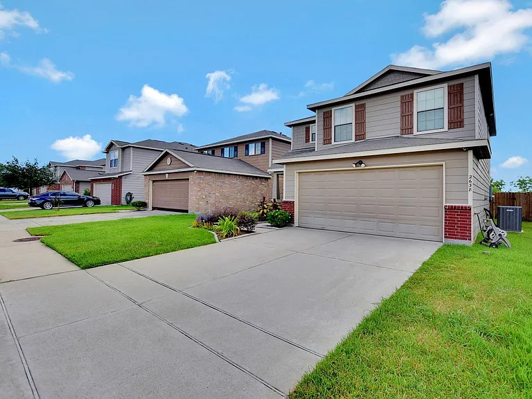 2638 Ensbrook Meadow Ln — Photo 1