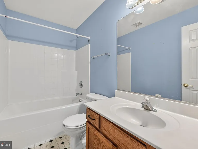 33 Wild Rose Dr — Photo 14