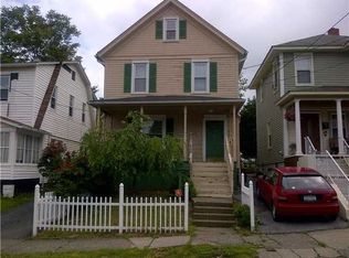2 Poplar St, Newburgh, NY 12550
