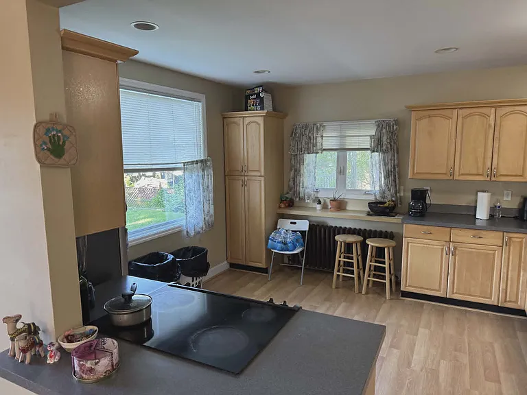 509 Hawthorne Rd — Photo 10