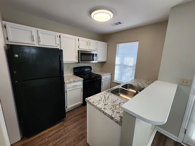 6360 Windsor Gate Ln — Photo 9