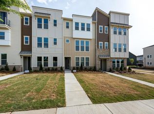 1627 Pat Garrett St, Charlotte, NC 28206