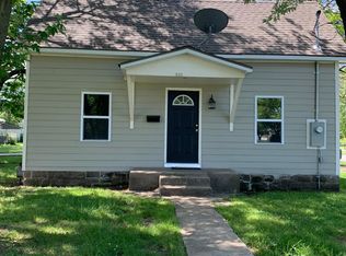 213 W 10th St, Pittsburg, KS 66762