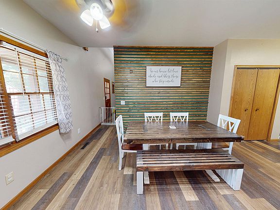 5th image of 1608 Woodside Cir