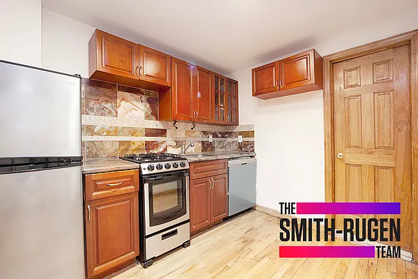 Rented by R New York | media 1