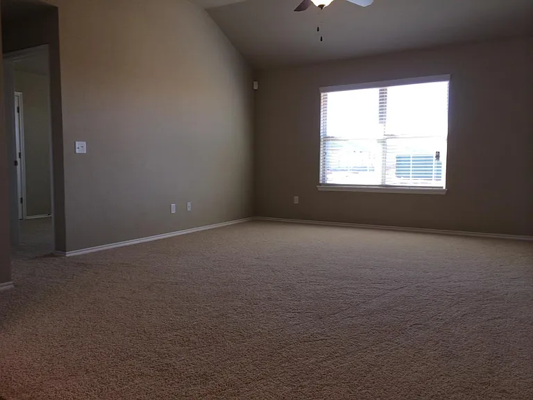 12609 Heritage Oaks Dr — Photo 4