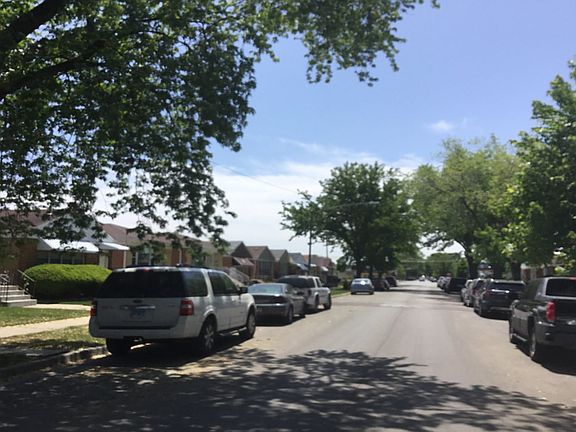 5th image of 4610 S Leamington Ave