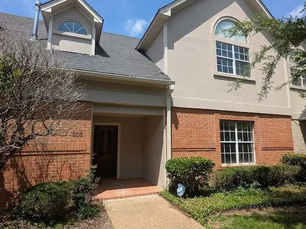 4801 Autumn Woods Dr S #205, Jackson, MS 39206