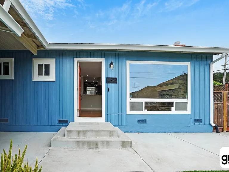 295 Pinehaven Way — Photo 2