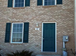 20 Chalk Ln, Inwood, WV 25428