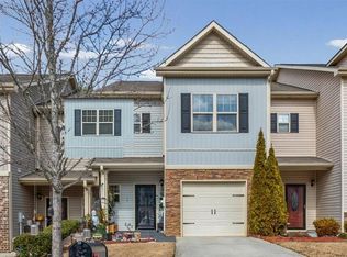 561 Oakside Pl, Acworth, GA 30102